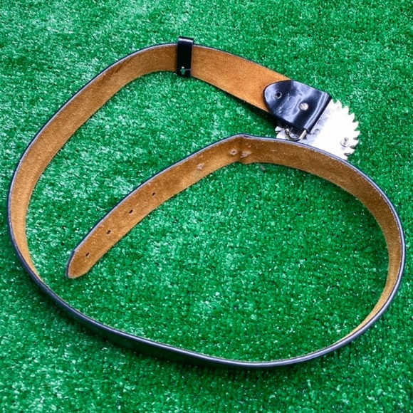 The Jigsaw Belt ⚙️ - Picture 3 of 3